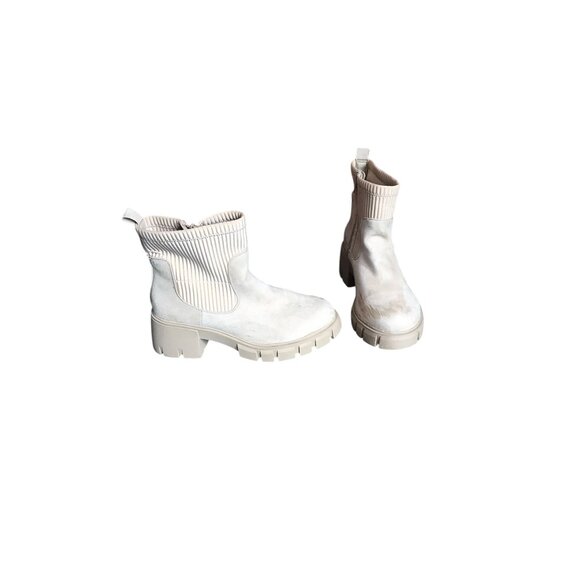 Torrid Light Tan Chunky Ankle Boots - Picture 1 of 8